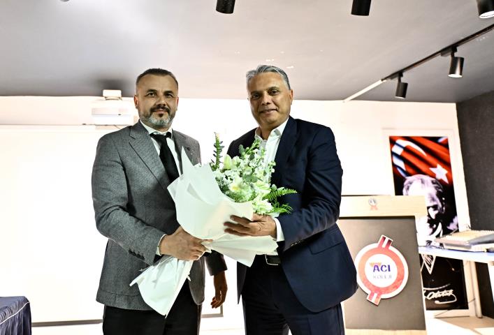 Başkan Uysal, ‘Yenilikçi, yaratıcı ve cesaretli olun’